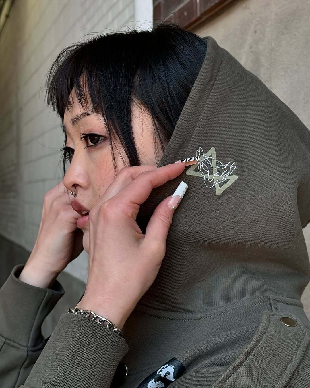 EKKO ZIP-UP HOODIE