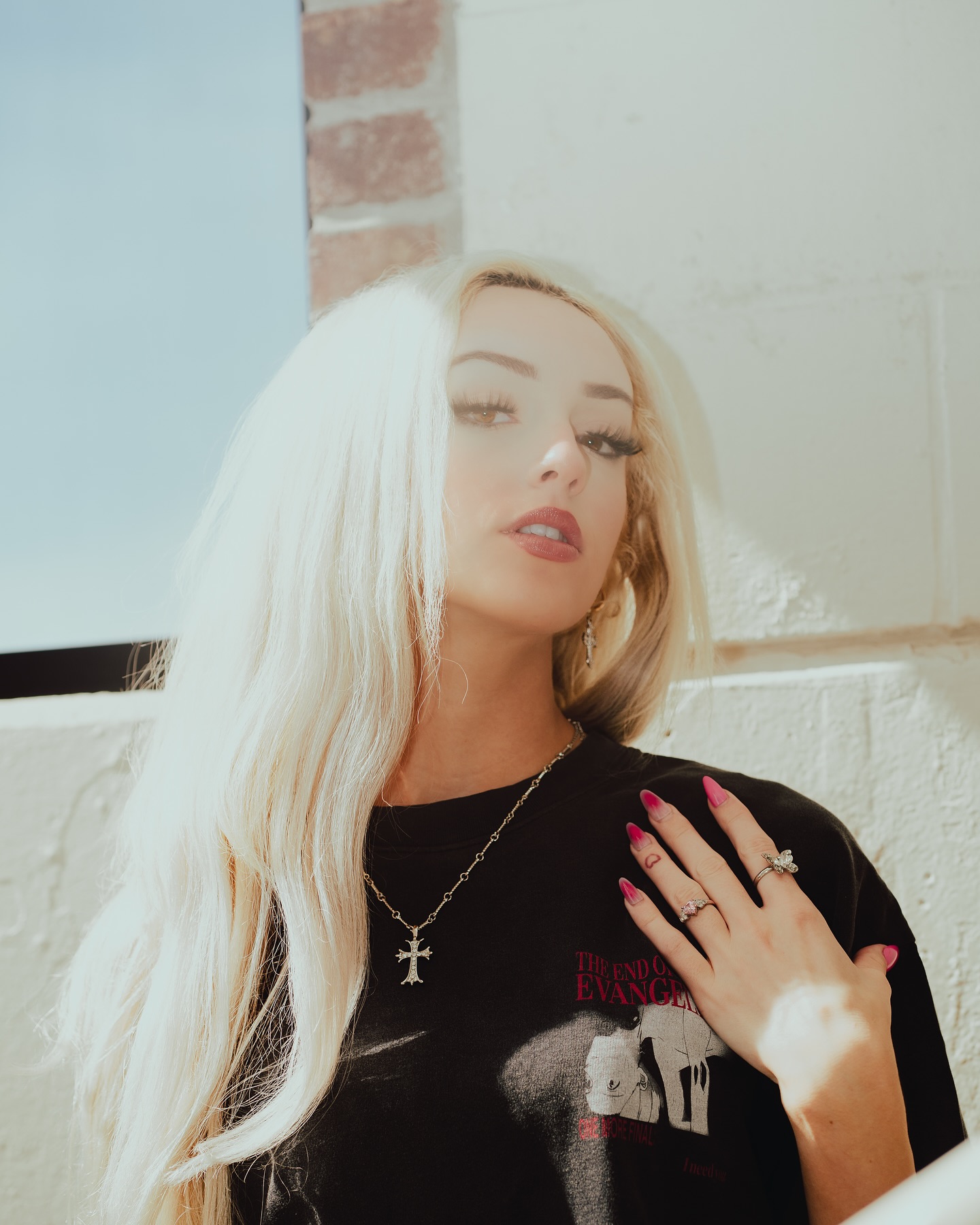 ONE MORE FINAL TEE | EVA