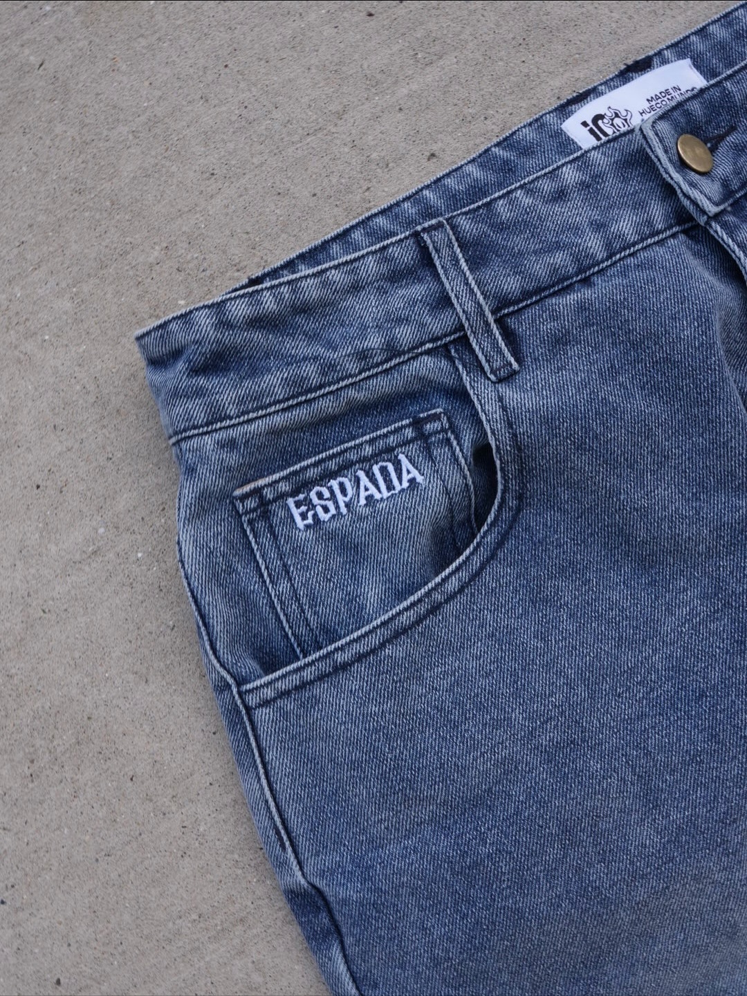 GRIMMJOW JEANS | BLEACH