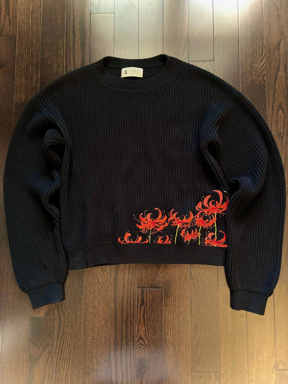 Spider Lily Knit
