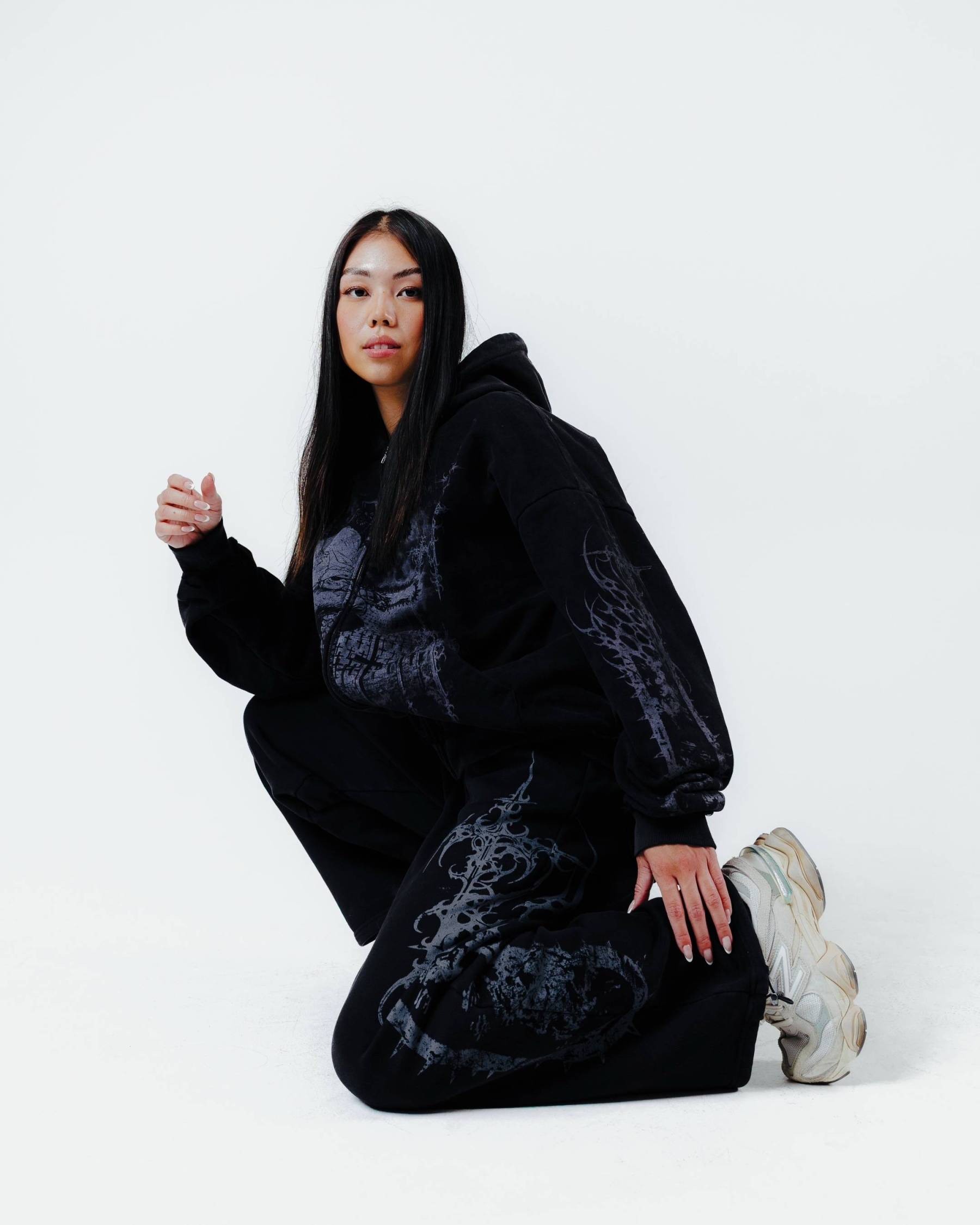 CHAINSAW BLADE SWEATS | CHAINSAW MAN