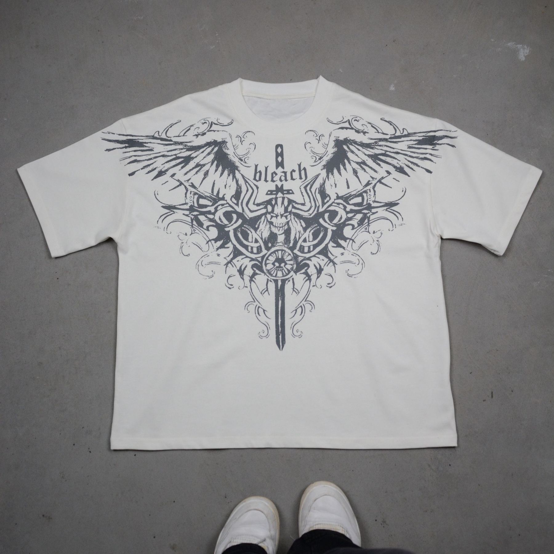 BLEACH CROSSWING TEE