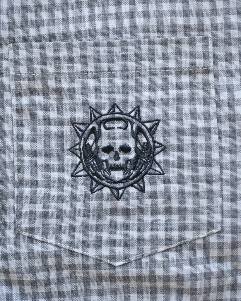 KILLER QUEEN BUTTON UP | JOJO