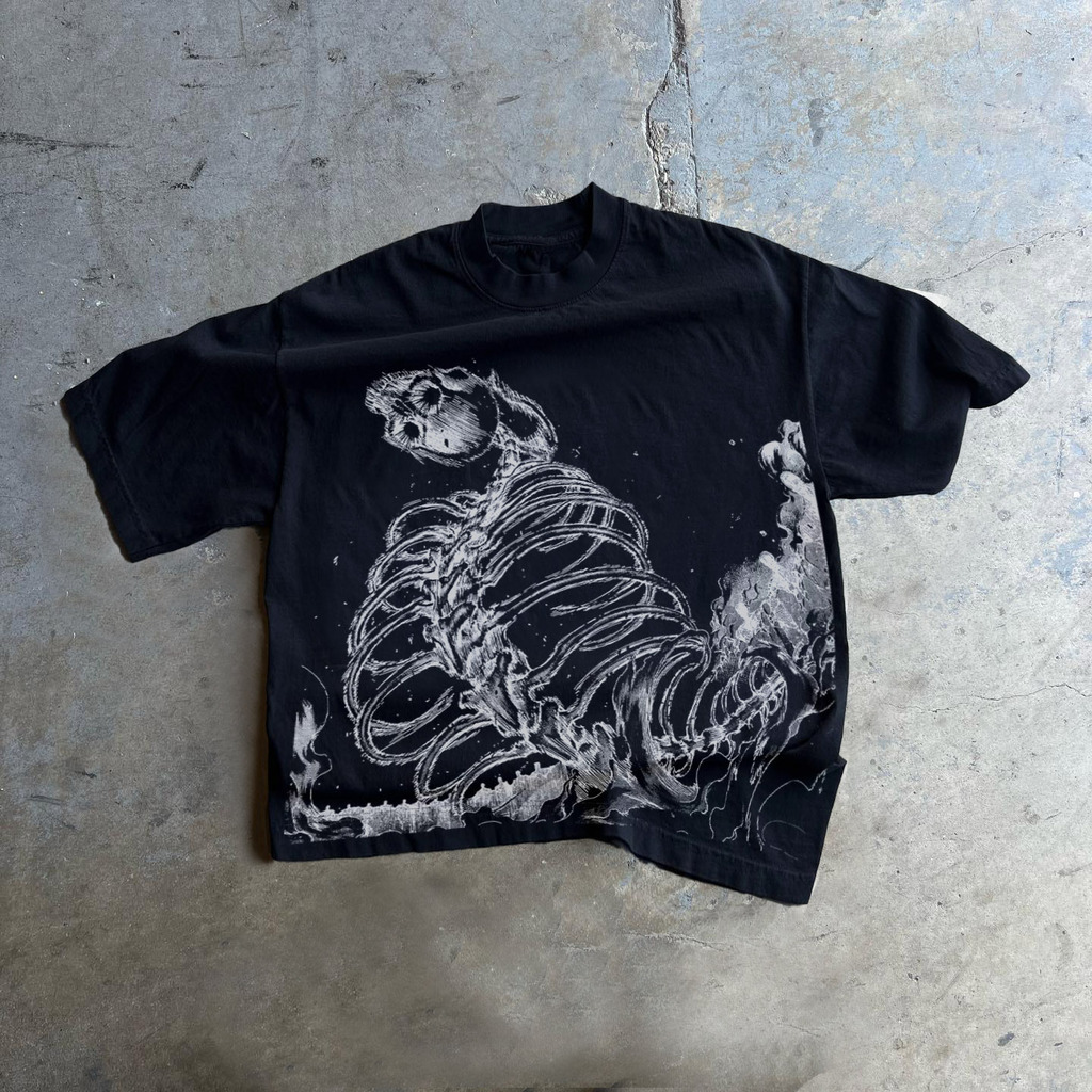 EREN SKULL TEE