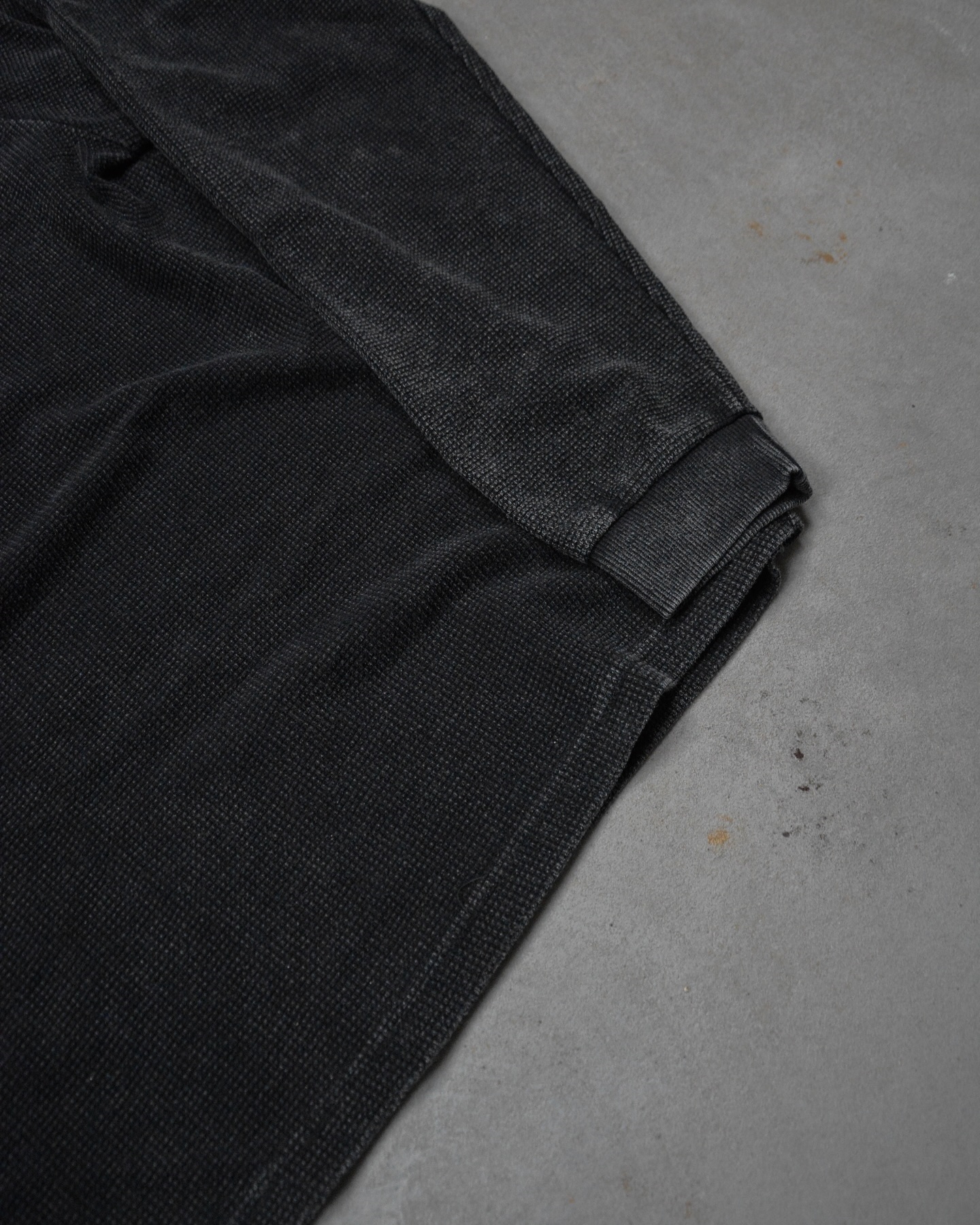 BLACK SWORDSMAN WAFFLE LONG SLEEVE