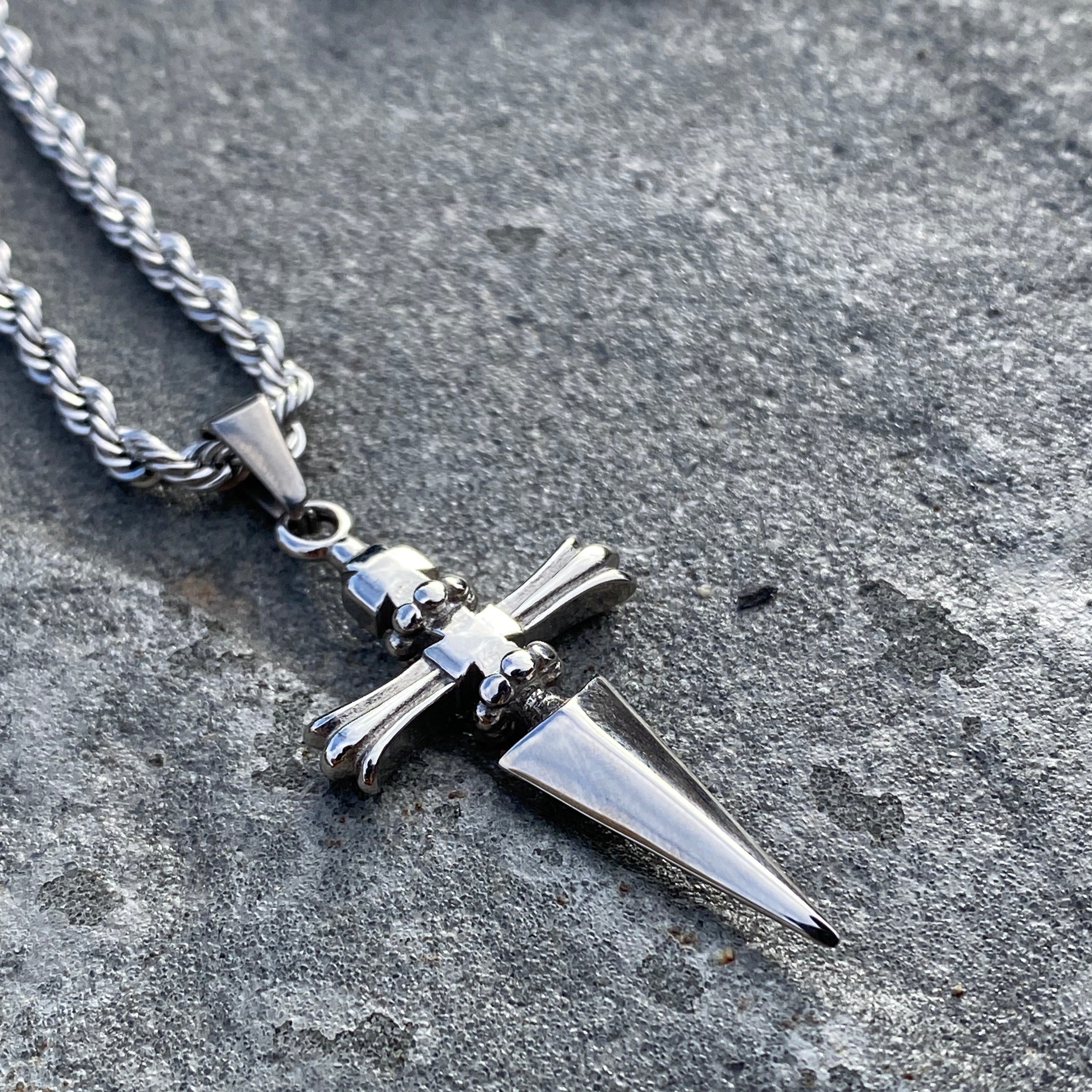 KURAPIKA JUDGEMENT NECKLACE