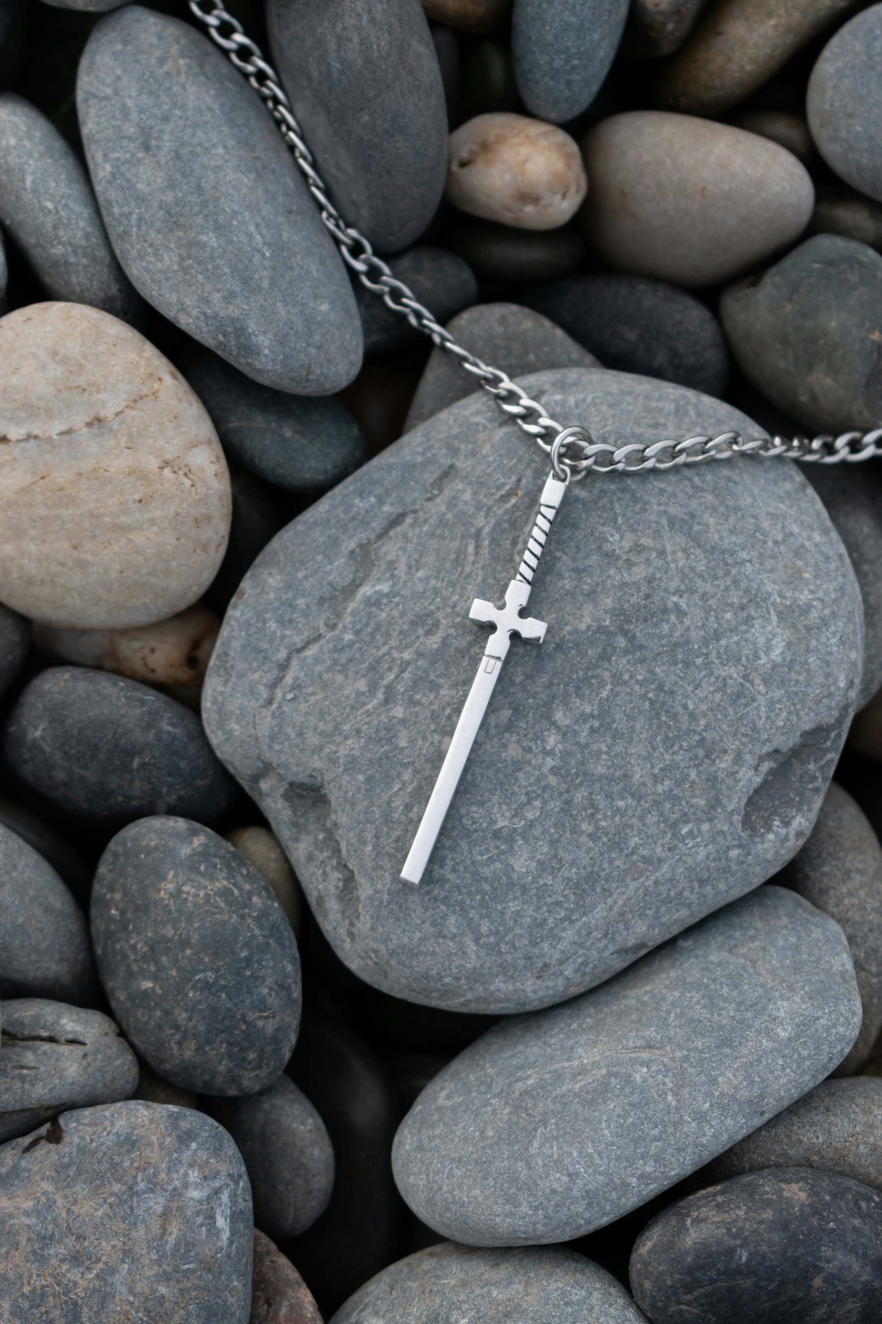 Arthur's 'Excalibur' Necklace - Fire Force
