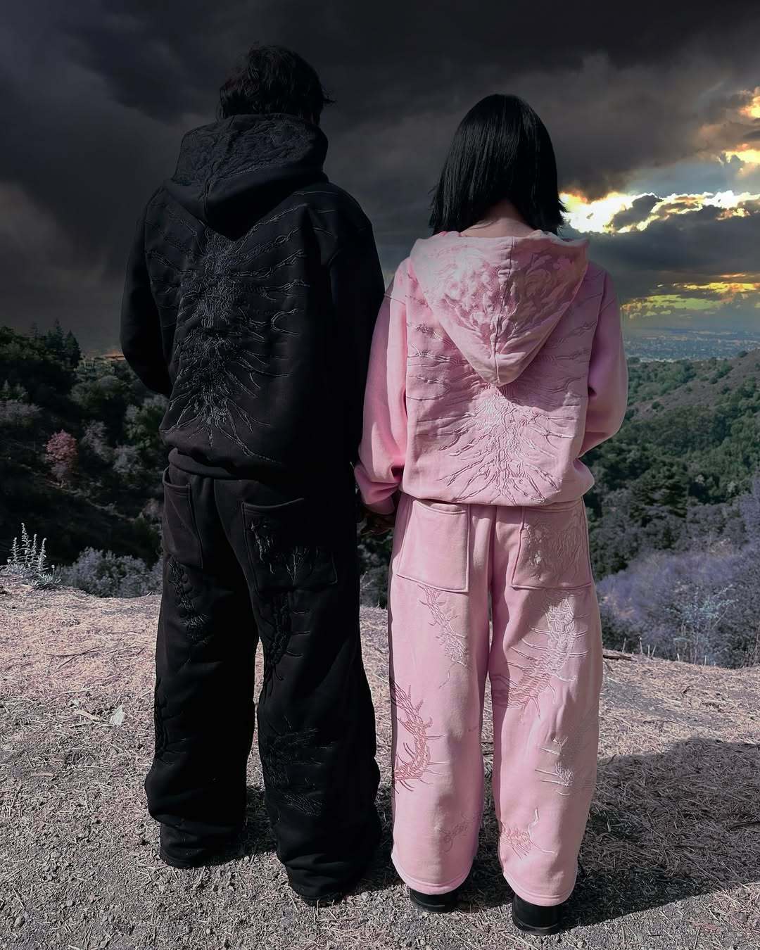 TOYKO GHOUL SUIT