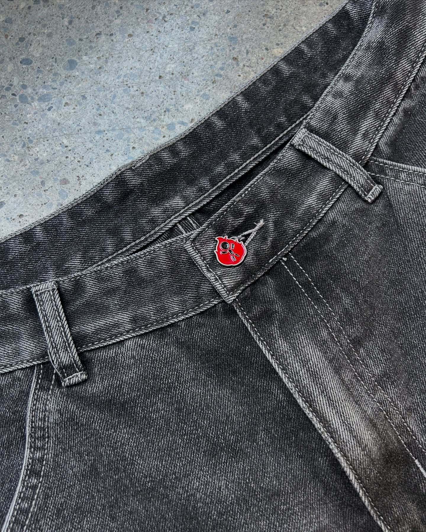 INFERNO JEANS