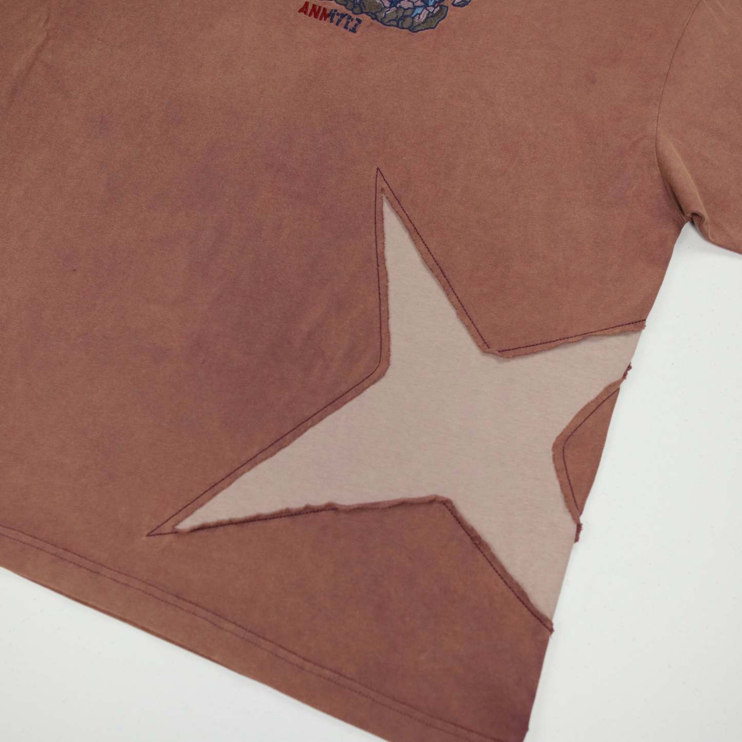 ISHVALAN T-SHIRT