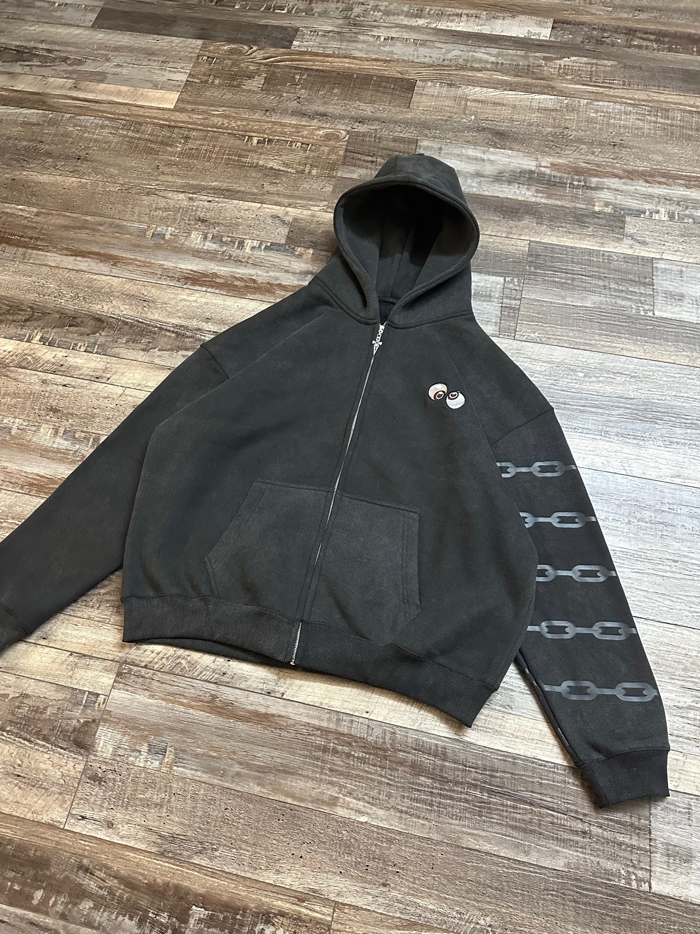 "JUDGMENT CHAIN" ZIP HOODIE