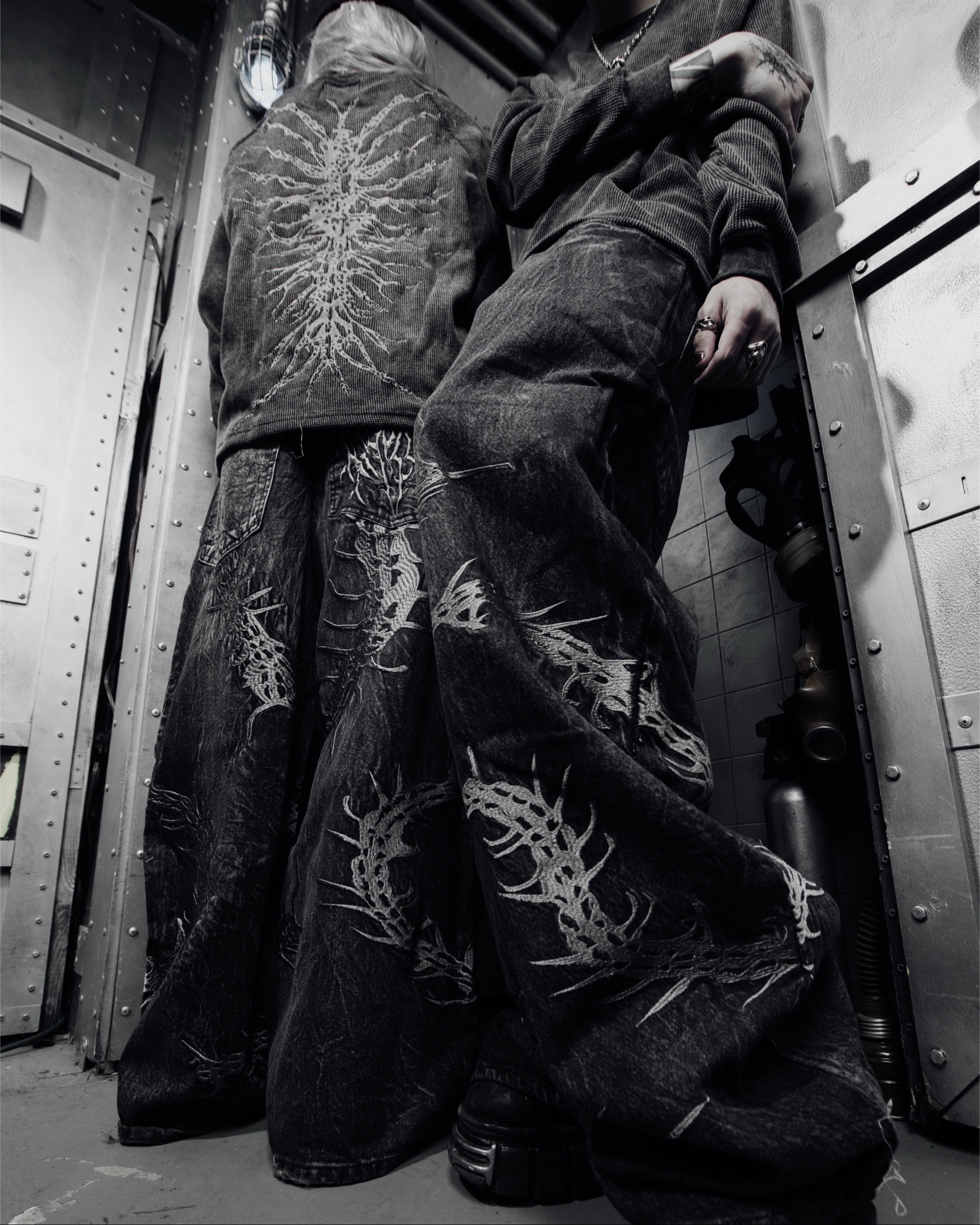 "GHOUL" JEANS