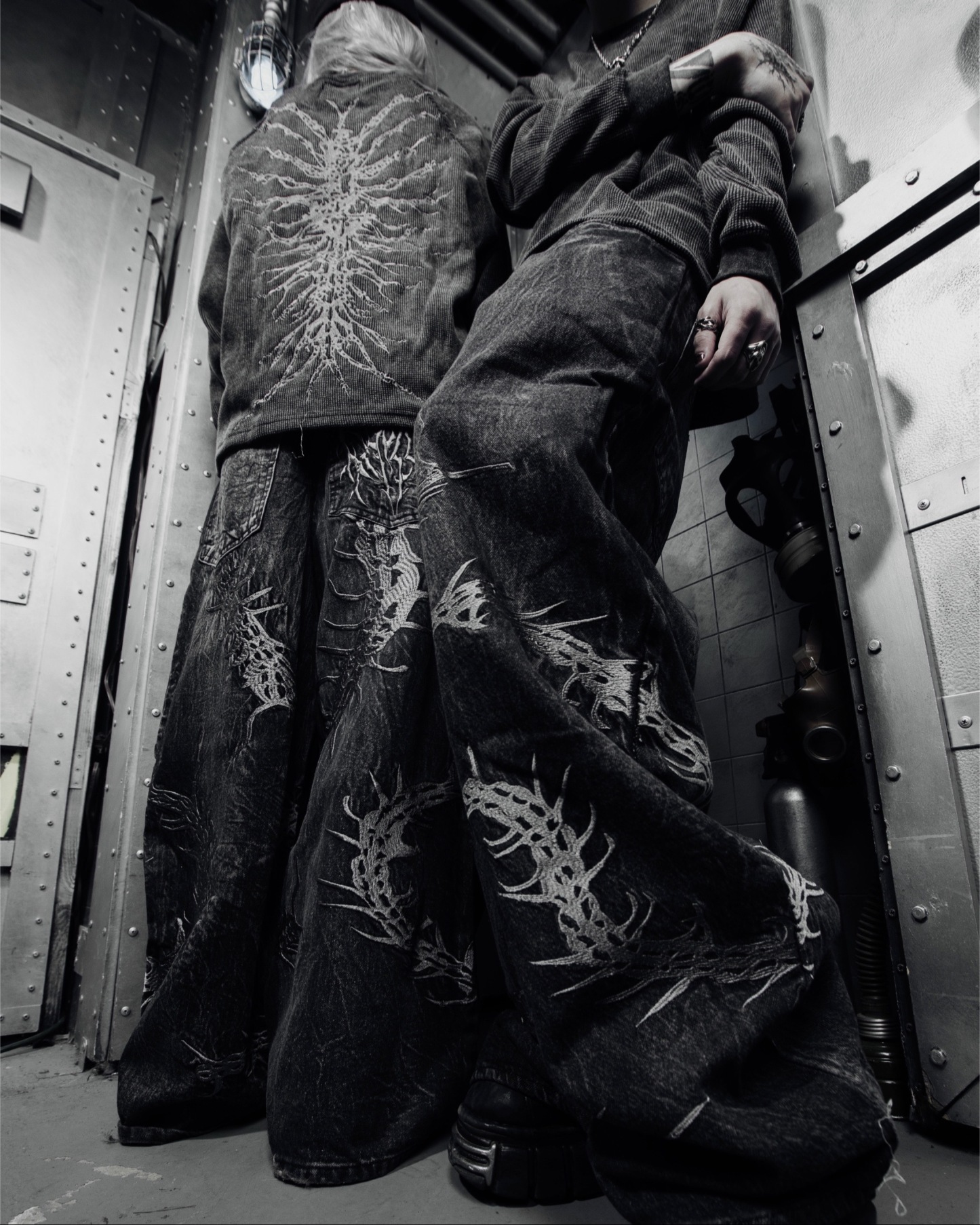 "GHOUL" JEANS