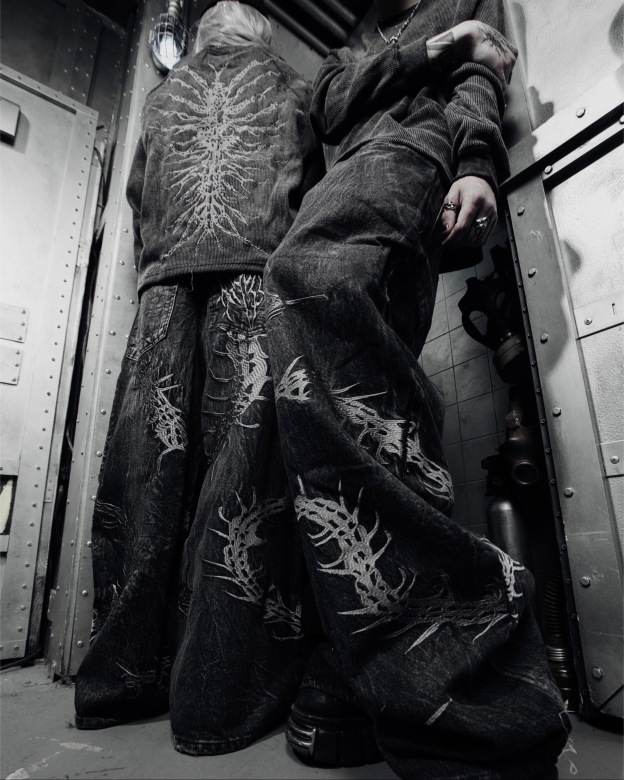 "GHOUL" JEANS