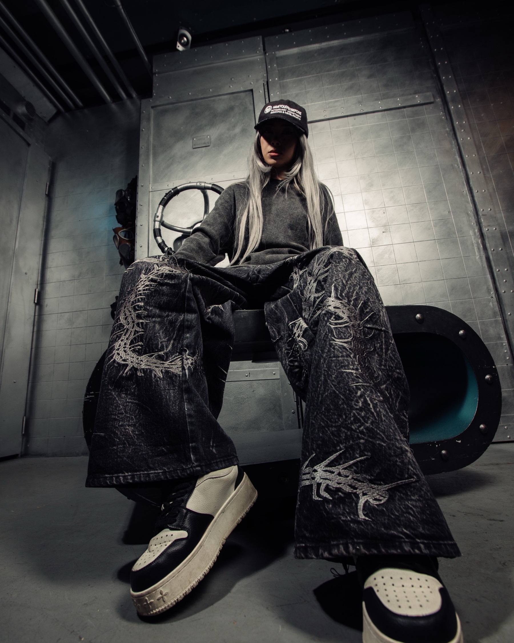 "GHOUL" JEANS