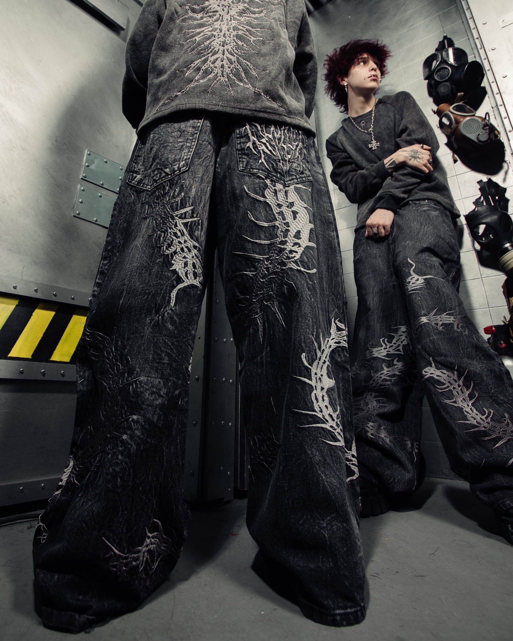 "GHOUL" JEANS