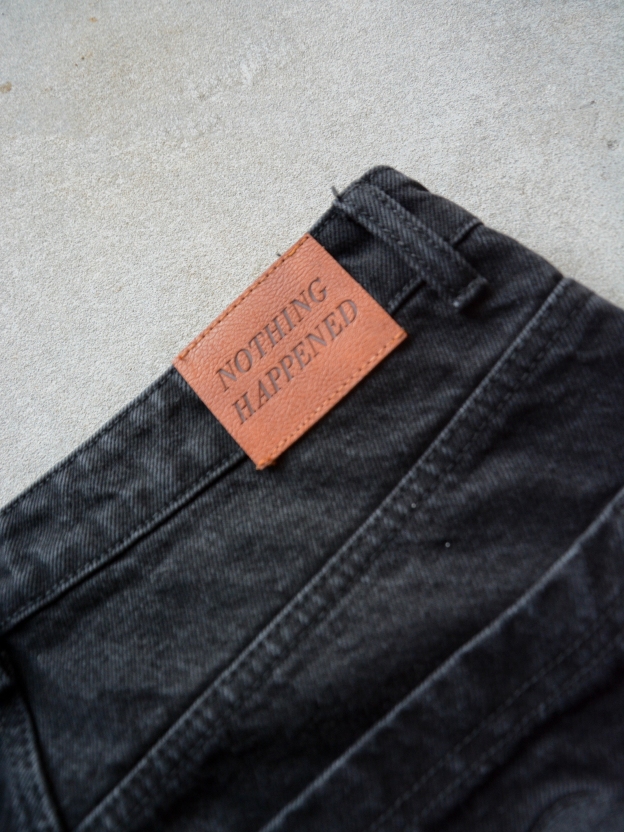 ZORO "NOTHING HAPPENED" JEANS + GIFT KEY-HANGER