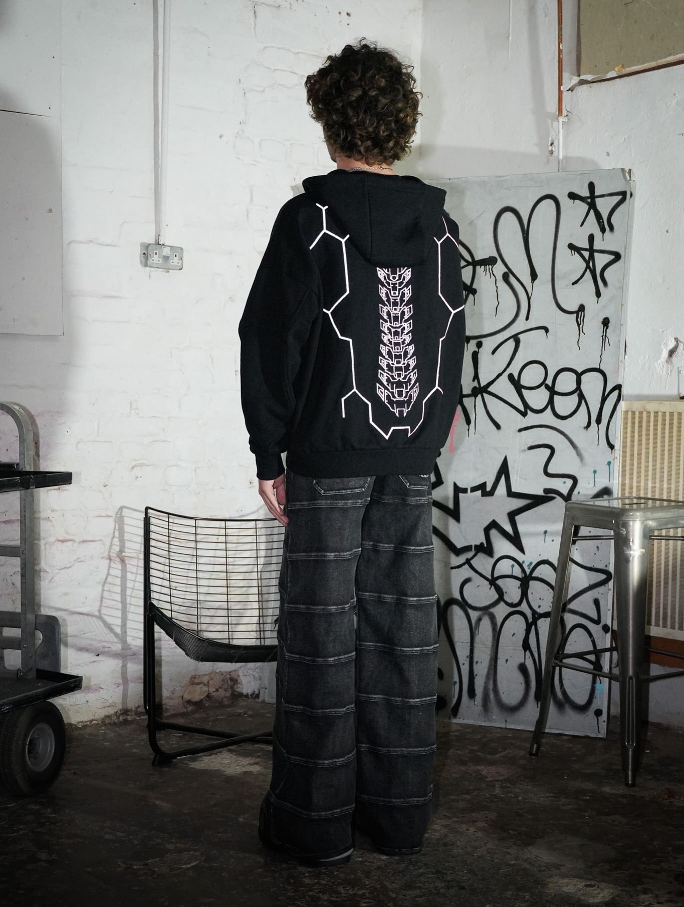 REFLECTIVE CYBERPUNK SANDEVISTAN HOODIE