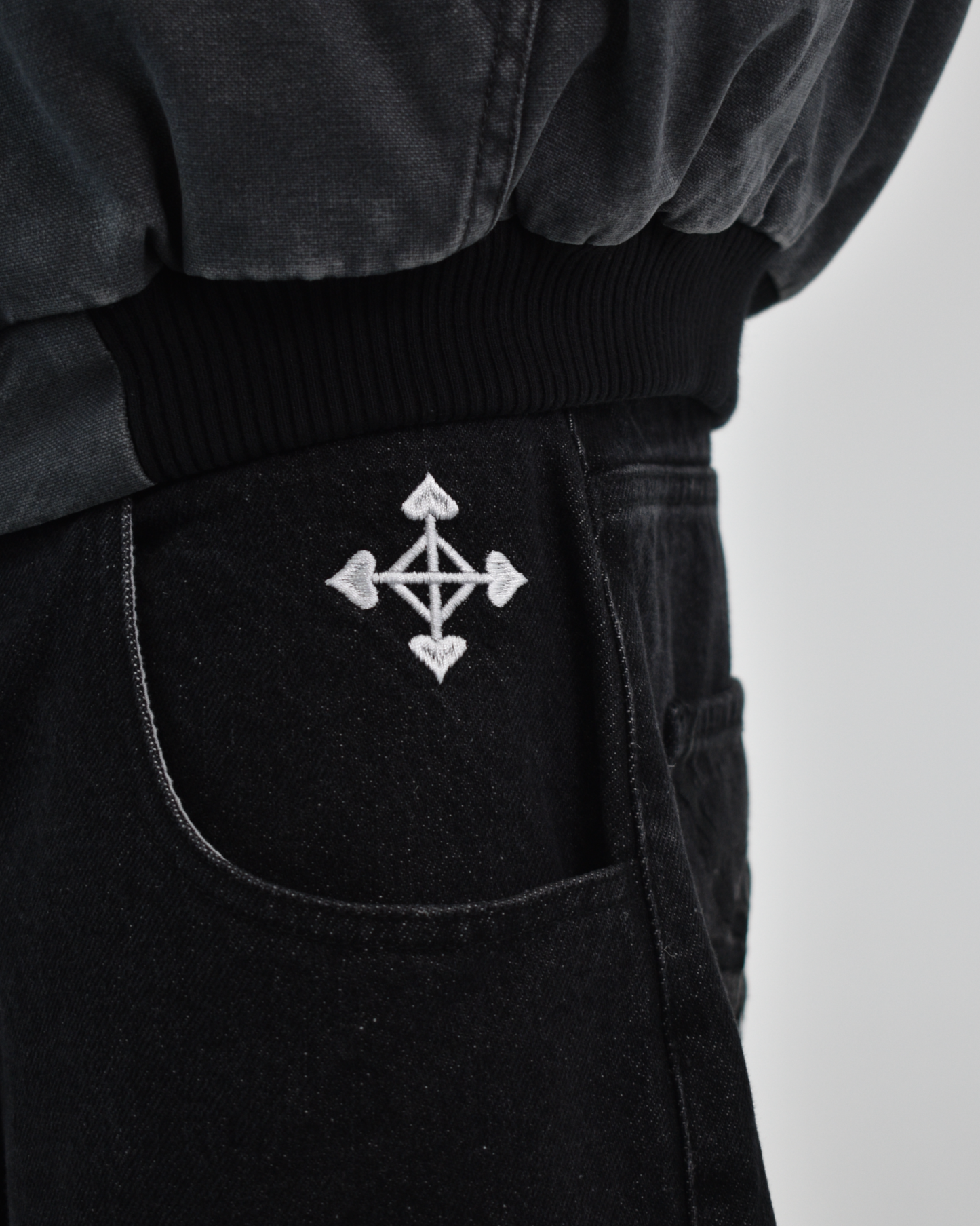 CHROLLO PHANTOM TROUPE DENIM