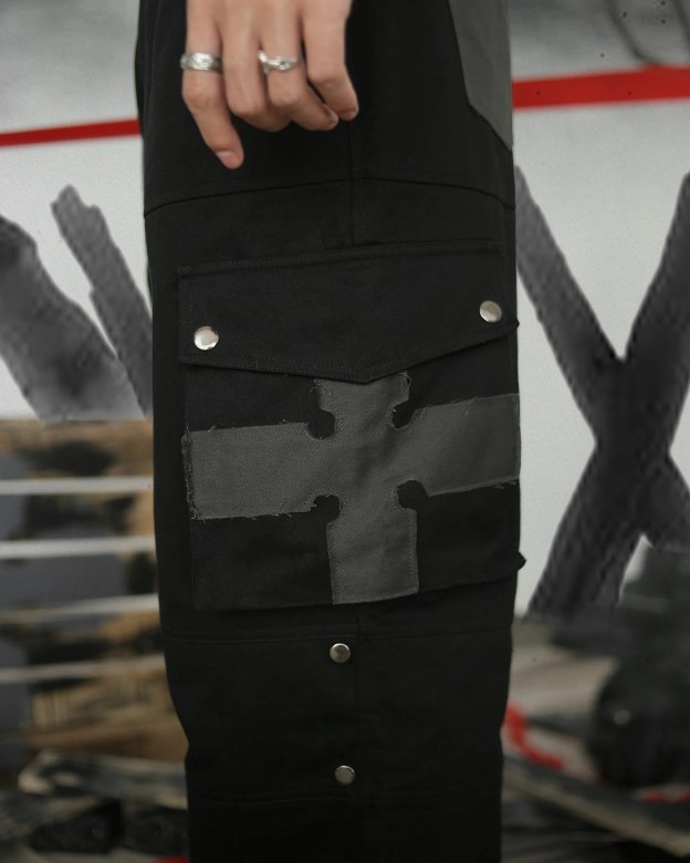 LATOM CROSS UTILITY PANTS