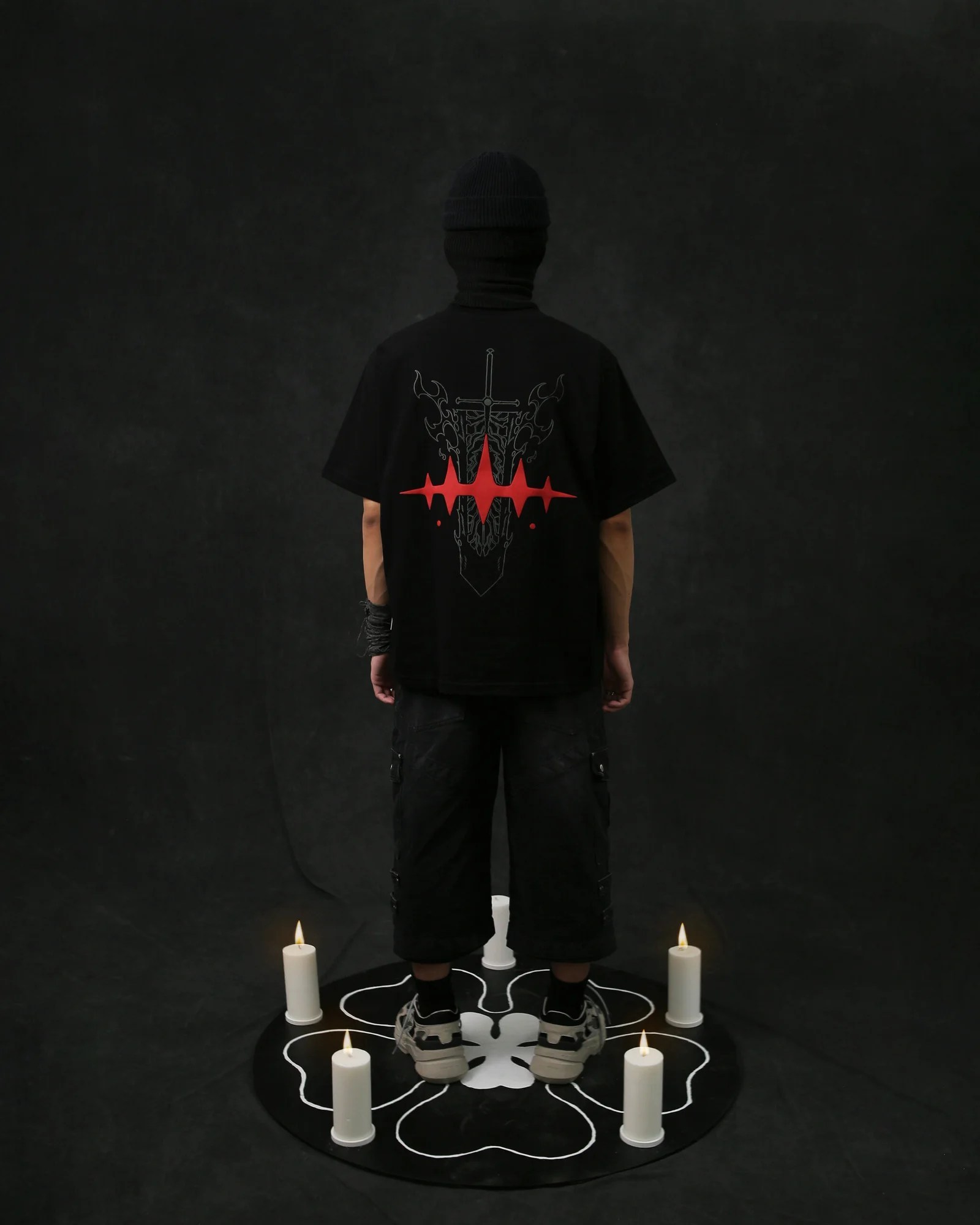 ASTA FIVE CLOVER TEE