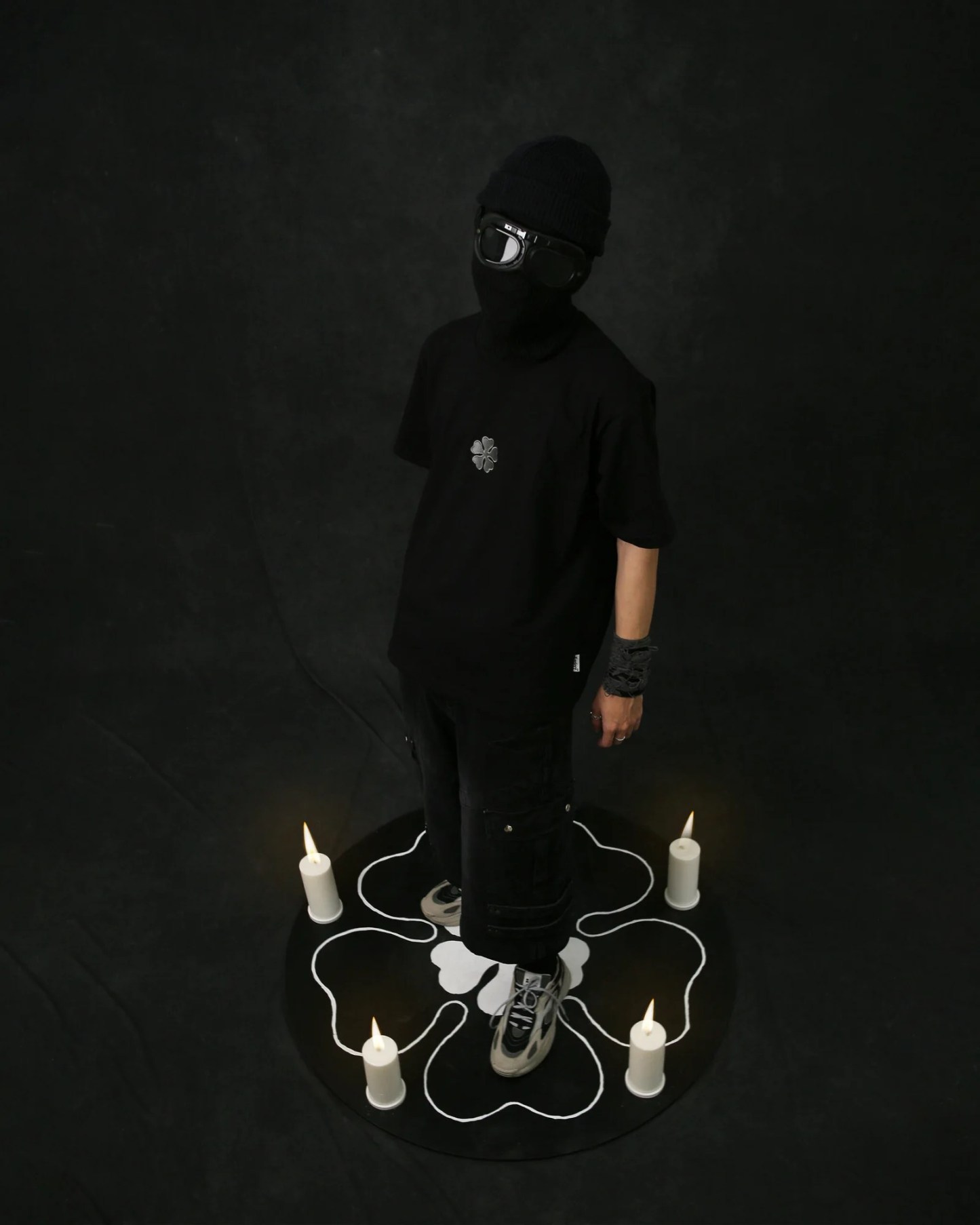 ASTA FIVE CLOVER TEE