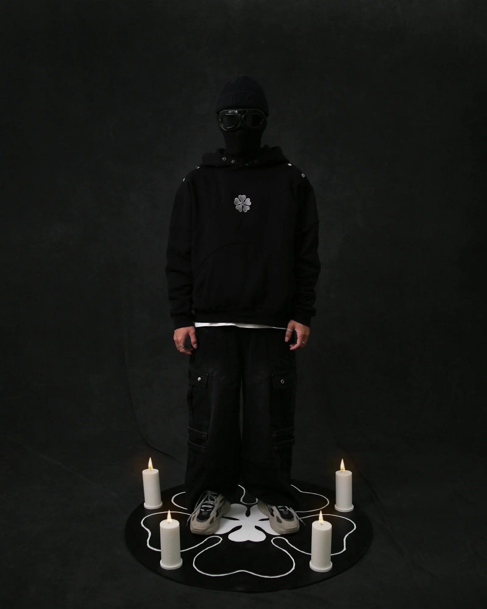 ASTA FIVE CLOVER HOODIE