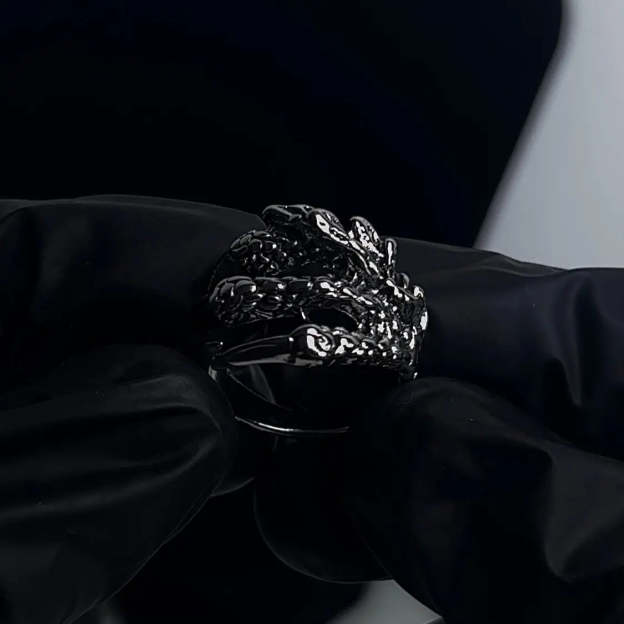 DRAGON CLAW RING