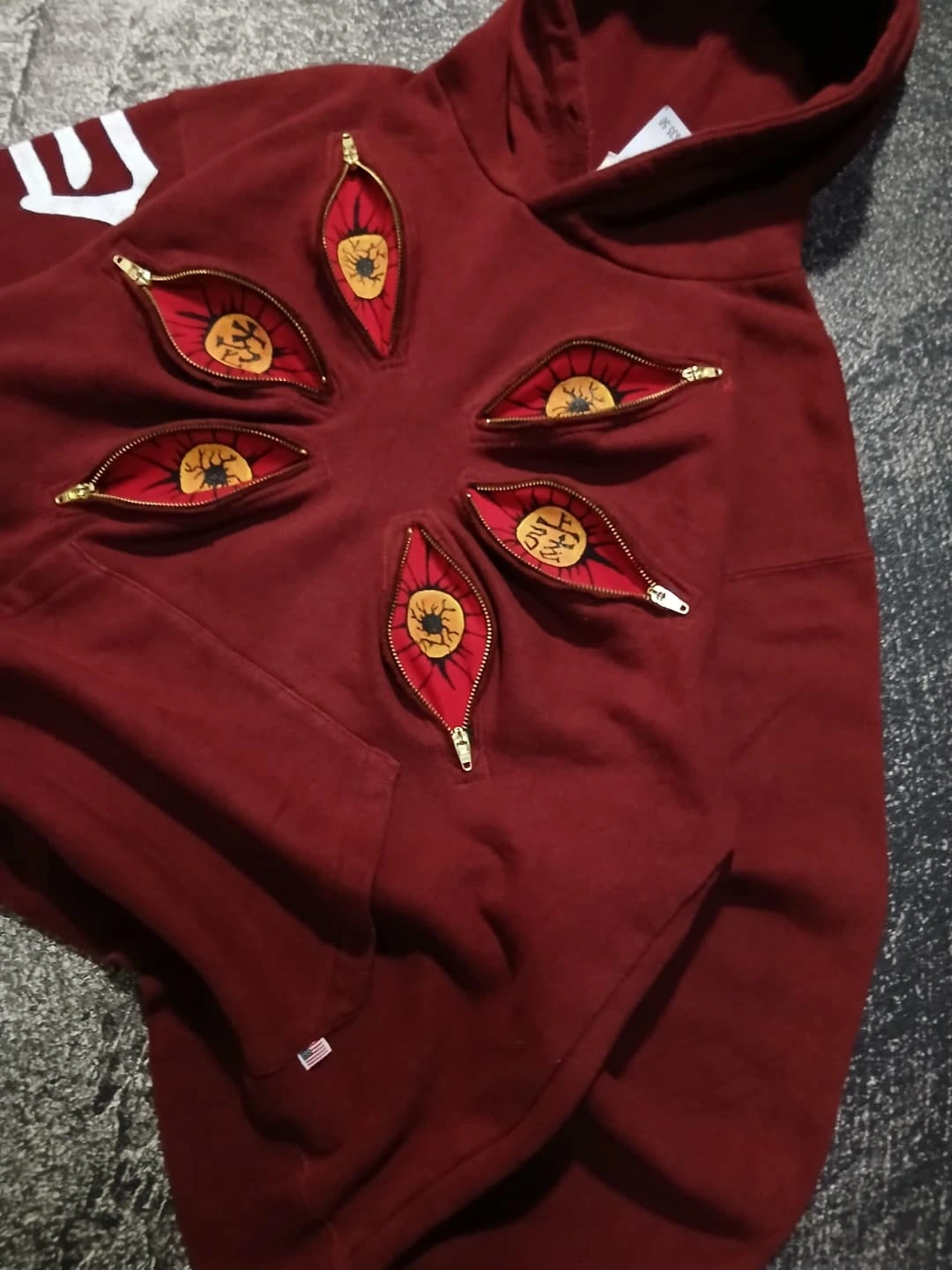 SIX EYES "KOKUSHIBO" HOODIE