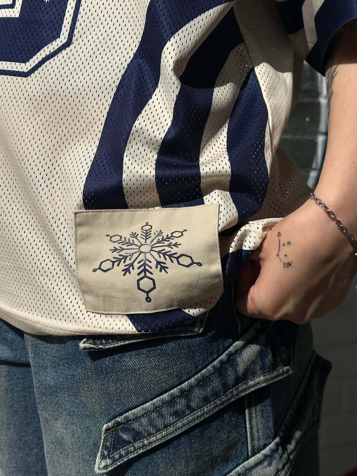 UPPER MOON 3 AKAZA JERSEY