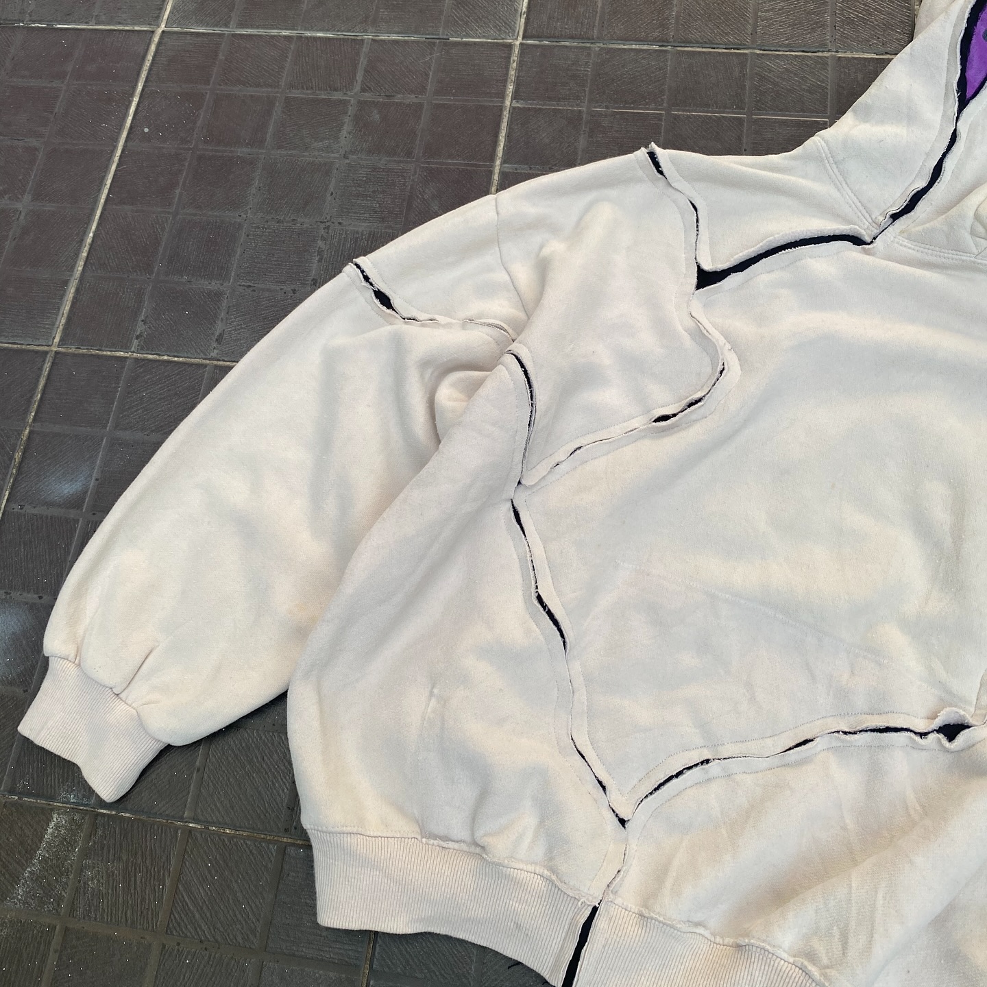 GHOST FREAK HOODIE | BEN10