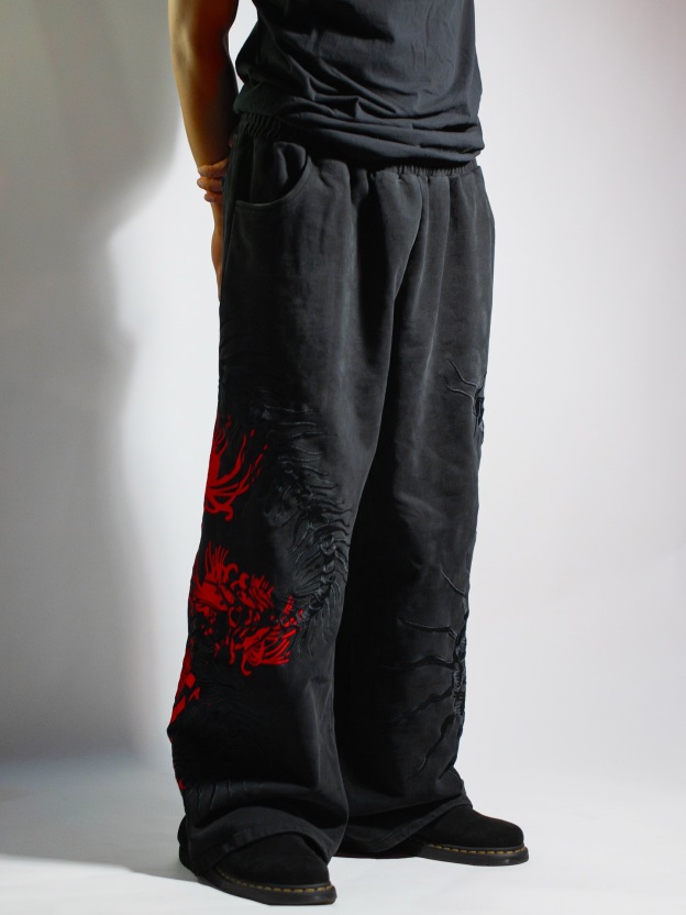 CENTIPEDE SWEATS | TOKYO GHOUL