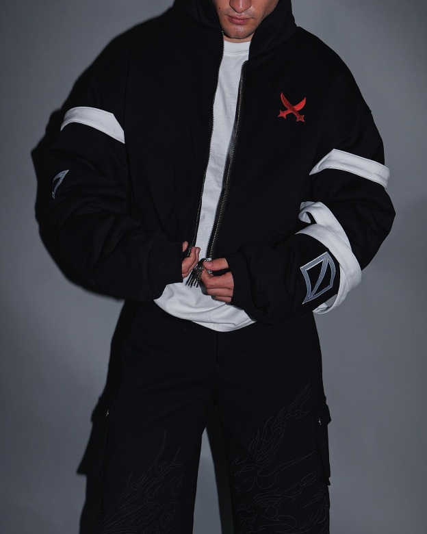 ZORO BOMBER JACKET | ONE PIECE