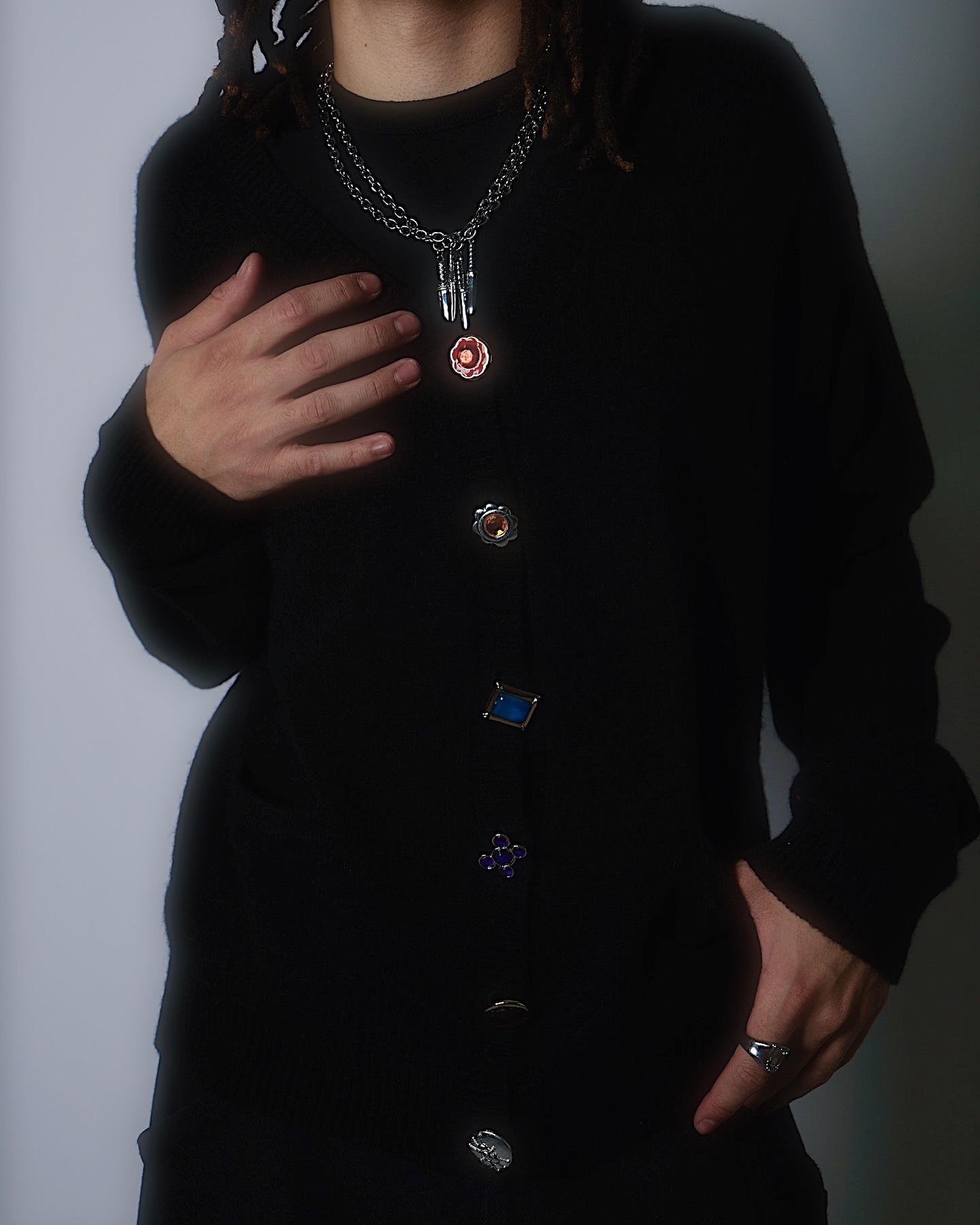 BLACK BEARD RING CARDIGAN | ONE PIECE
