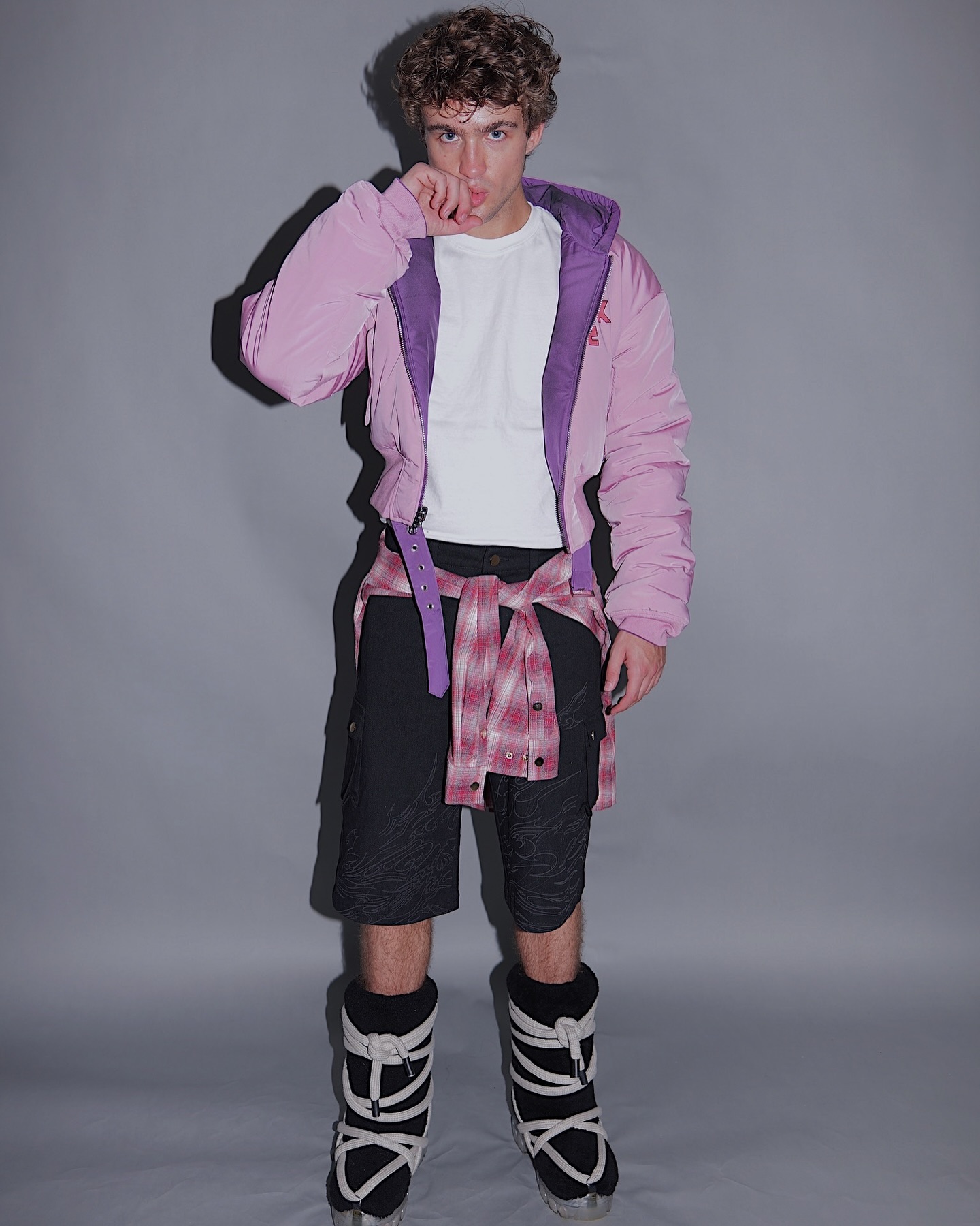 VEGAPUNK REVERSIBLE BOMBER JACKET (PURPLE / PINK) | ONE PIECE