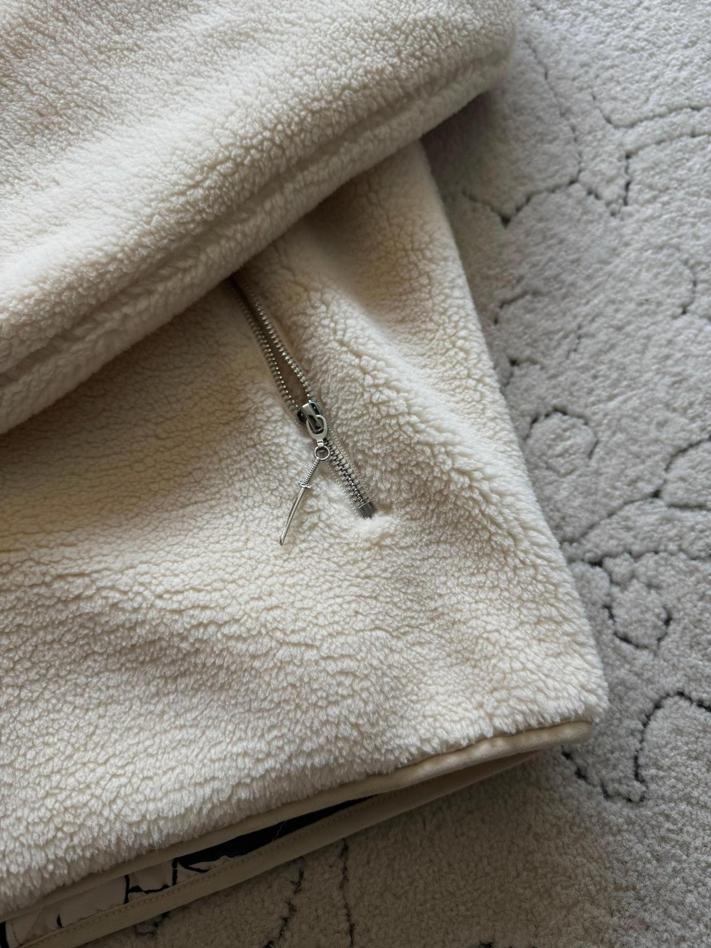 FIRE CROSS SHERPA JACKET | FIRE FORCE