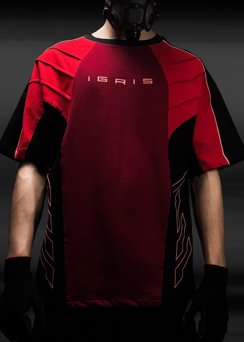 IGRIS ARMOUR TEE