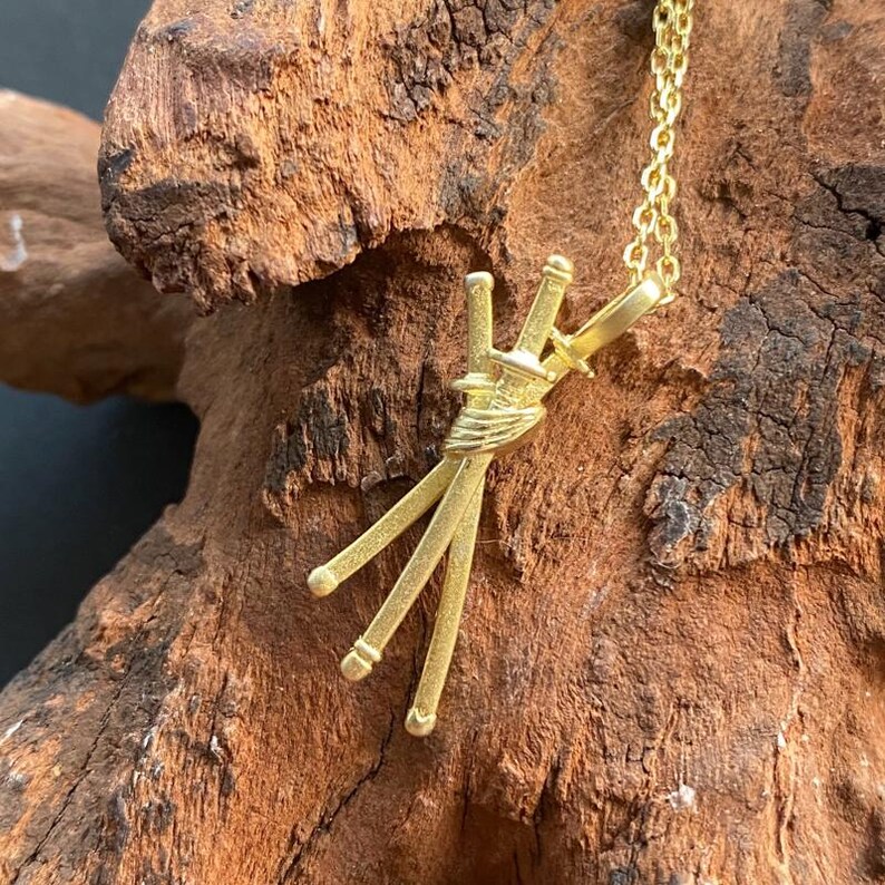 ZORO SWORD NECKLACE