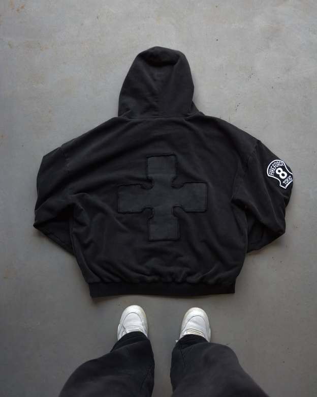 "COMPANY 8" ZIP-UP HOODIE