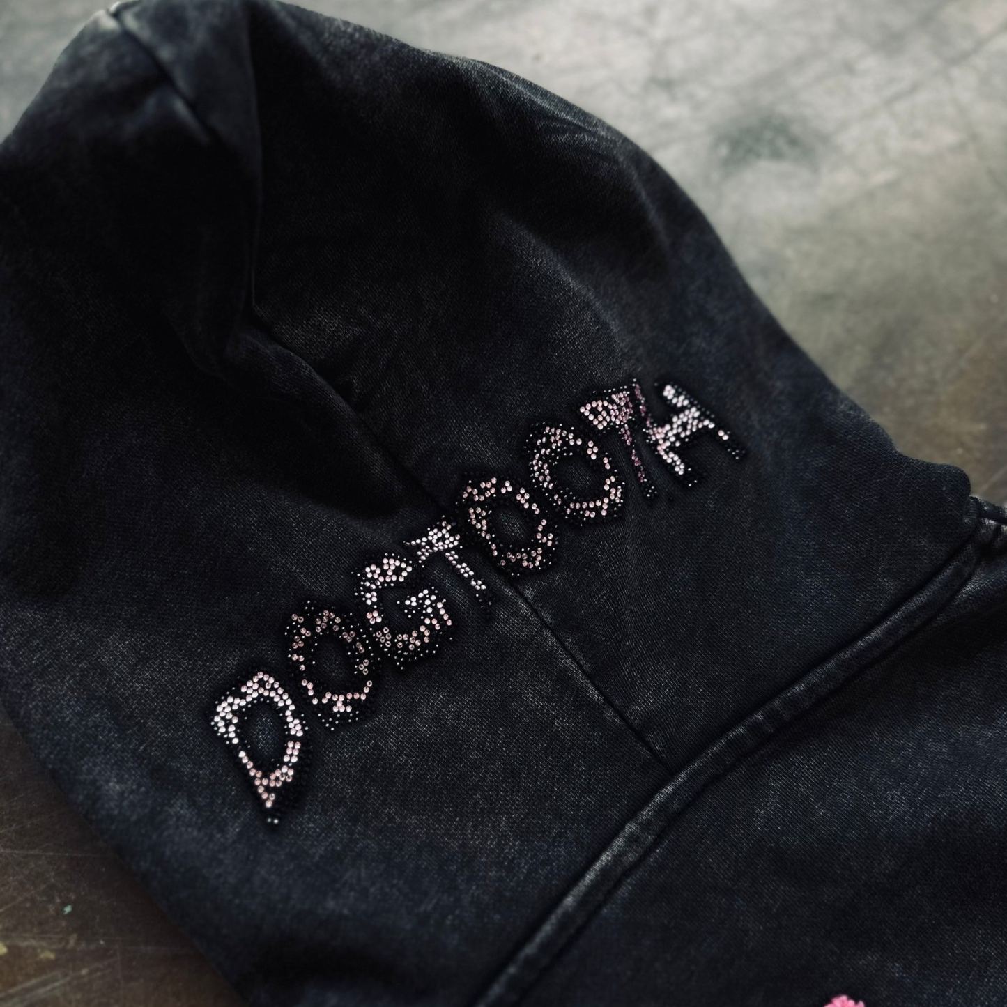 MOCHI MOCHI EMBROIDERY HOODIE