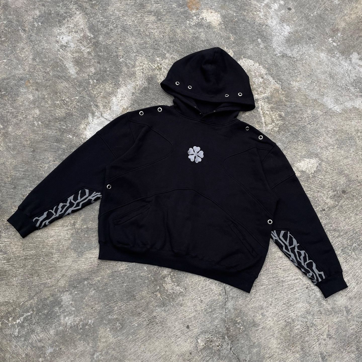 ASTA FIVE CLOVER HOODIE