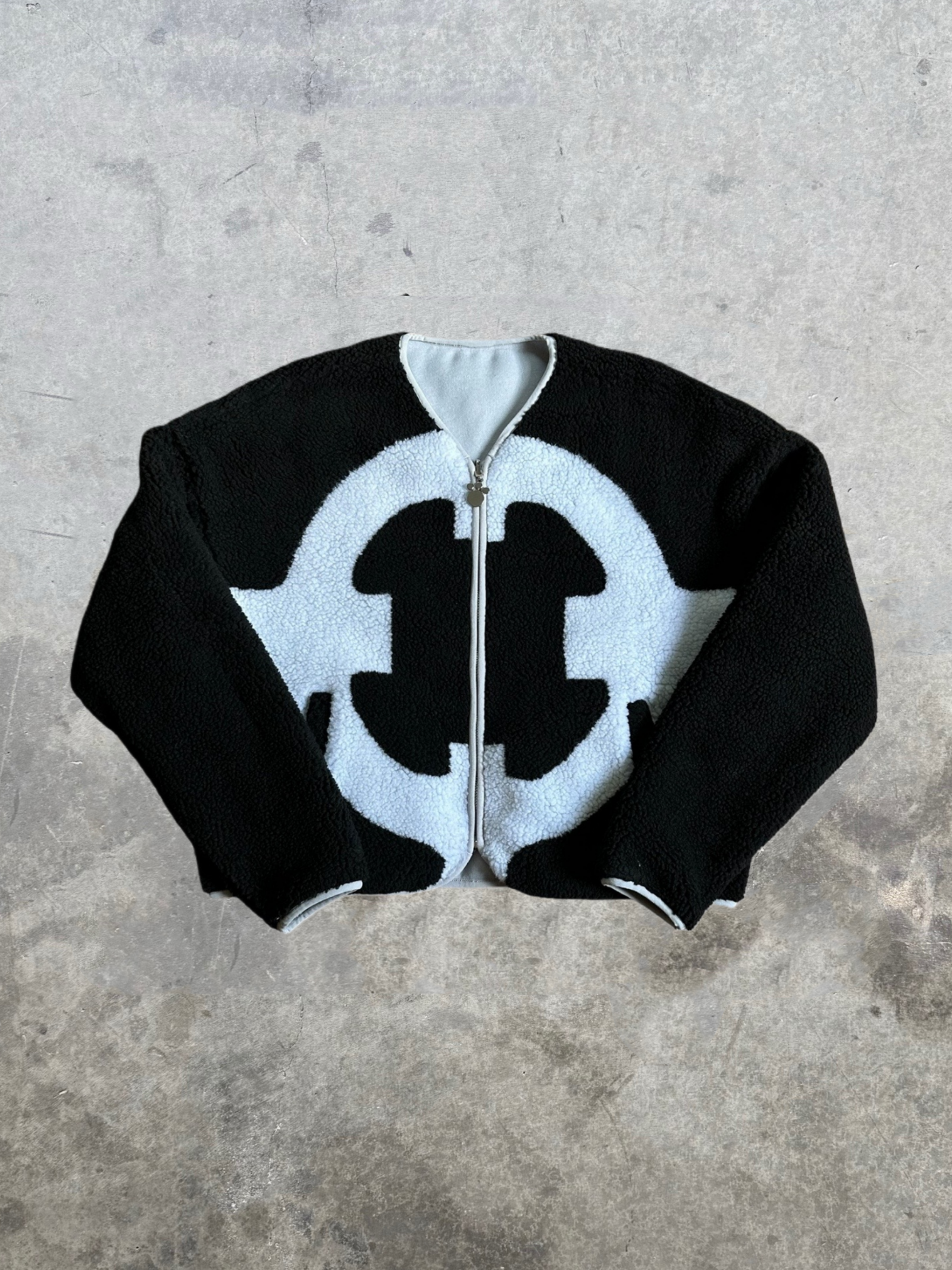 KUMA REVERSIBLE FLEECE JACKET | ONE PIECE