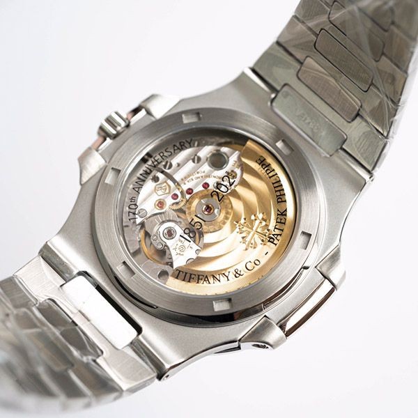 Patek Philippe Nautilus 40mm 5711/1A-018 Men's Stainless Steel Tiffany Blue Dial