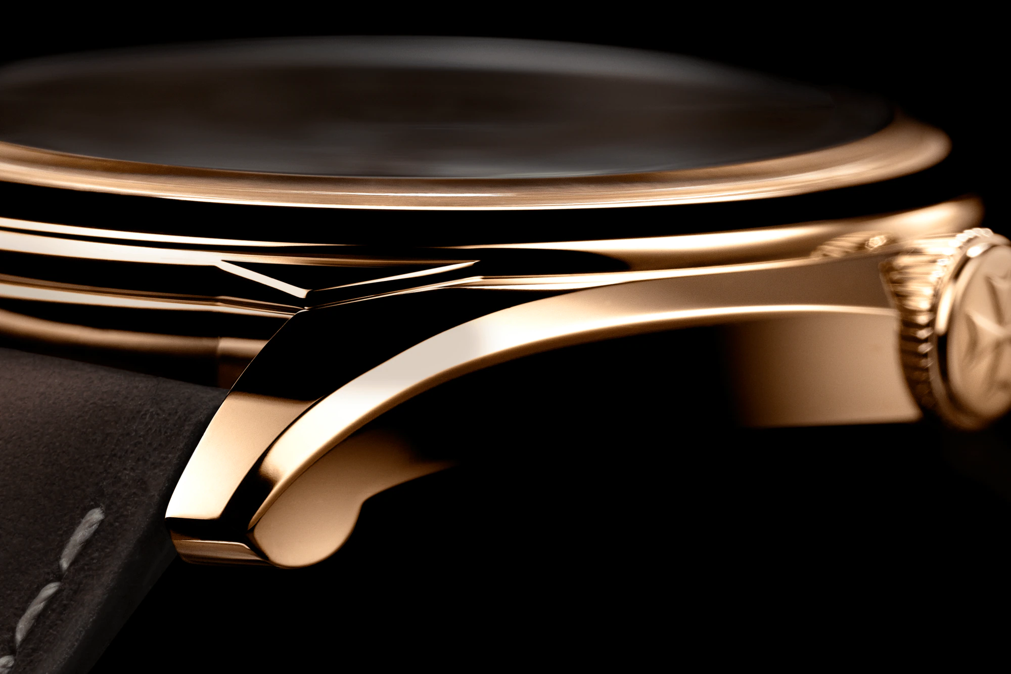 Series 4600E/000R-B576 Watch