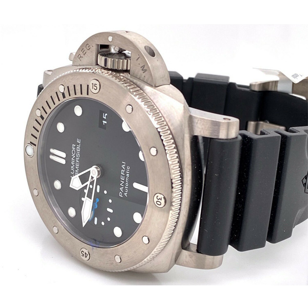 Luminor Submersible 1950 Three Days Automatic Titanio PAM01305 47mm
