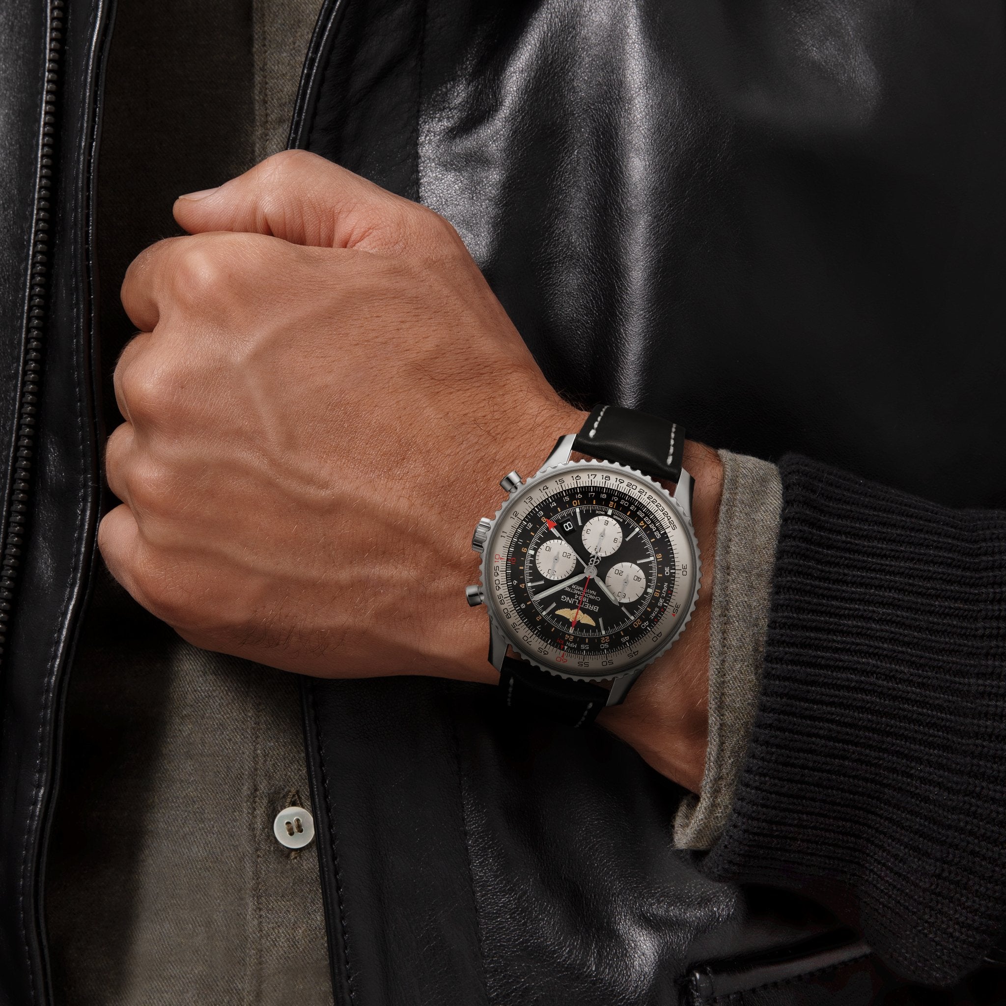 Navitimer B04 Chronograph GMT 48 - Stainless Steel AB0441211B1X1