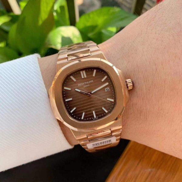 Patek Philippe Nautilus 5711/1R-001 40mm