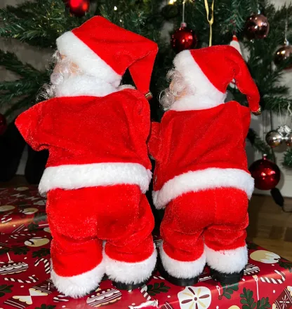 Jolly Twerking santa claus