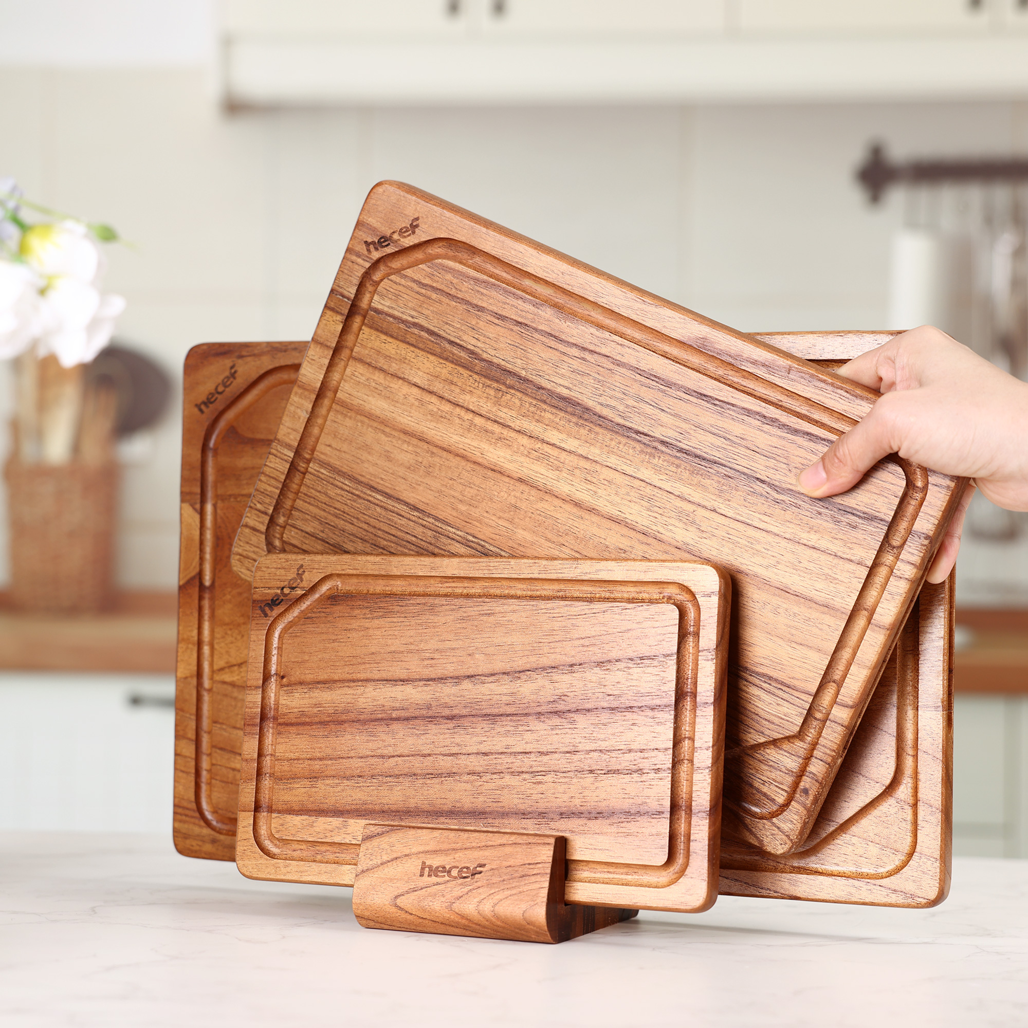 Hecef 3PCS Multi-size Chinaberry Wood Cutting Board Set Storage Stand, Juice Groove Chopping Board Set