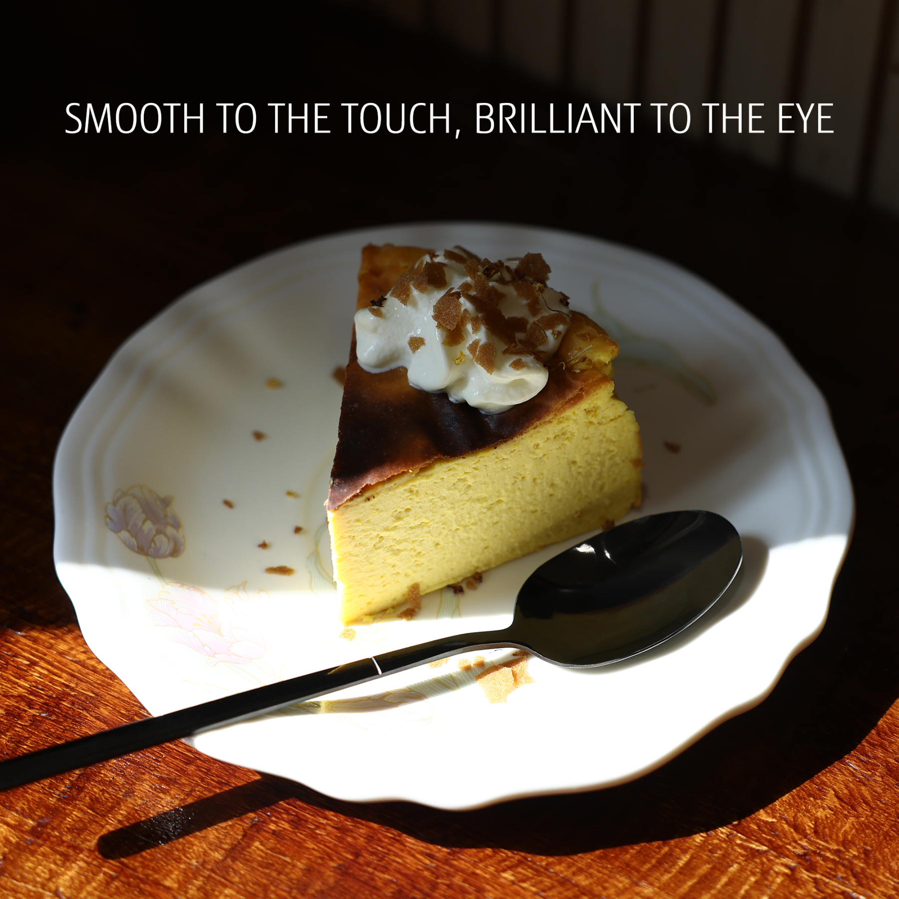 {Hecef Kitchenware}{knife}{cheese board}